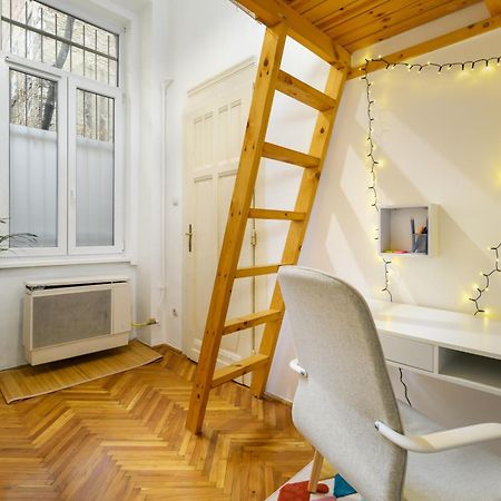 Two Separate Rooms Apartment In City Center, Party District 부다페스트 외부 사진