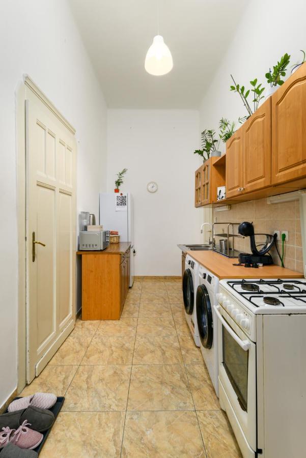 Two Separate Rooms Apartment In City Center, Party District 부다페스트 외부 사진